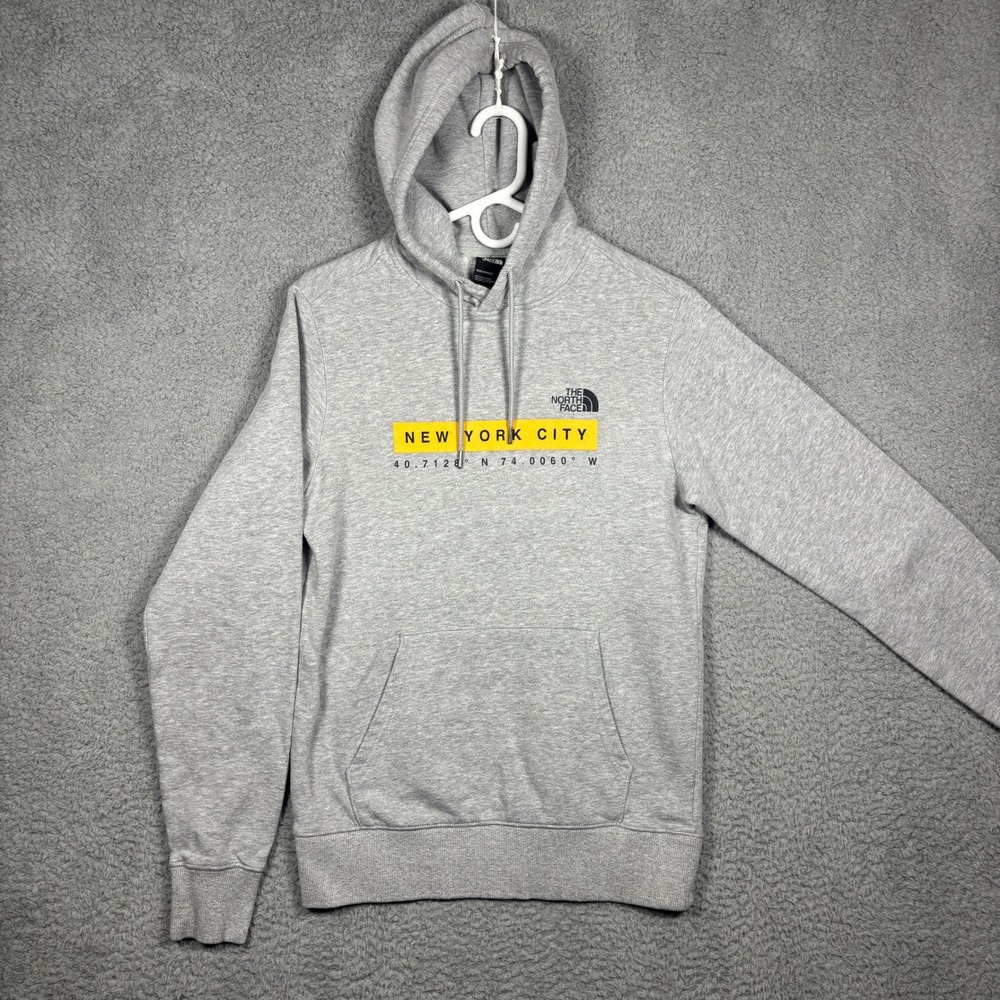 The North Face Mens New York City Graphic Hoodie Gray XS Pullover NYC Coordinate